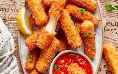 The Best Fried Mozzarella Cheese Sticks