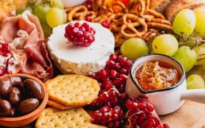 Building a Perfect Holiday Appetizer: Winter Cheese Board Inspiration