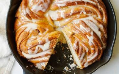 Yeasted Apple Streusel Swirl Bread